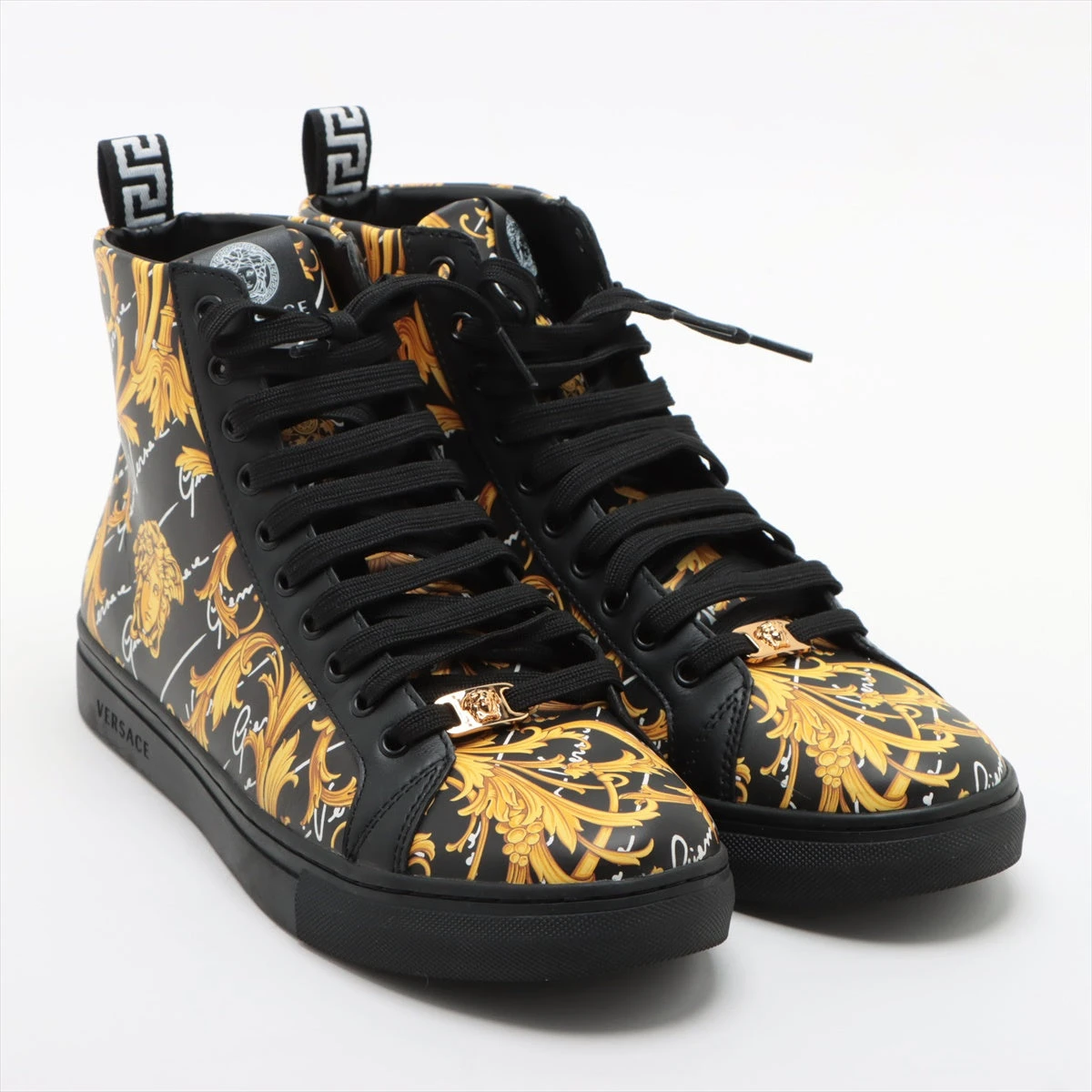 [希少] ヴェルサーチ　スニーカー　ハイカット　レア スニーカー ハイカット VERSACE(ヴェルサーチェ) - 海外通販のBUYMA