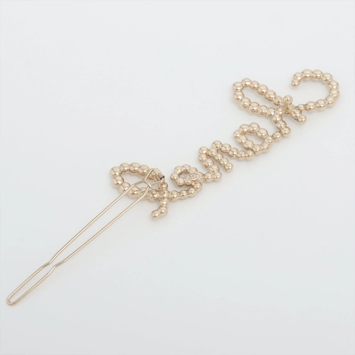 【上品なパールとキラキラロゴが可愛い☆】CHANEL ヘアクリップ 上品なパールとキラキラロゴが可愛い☆】CHANEL ヘアクリップ