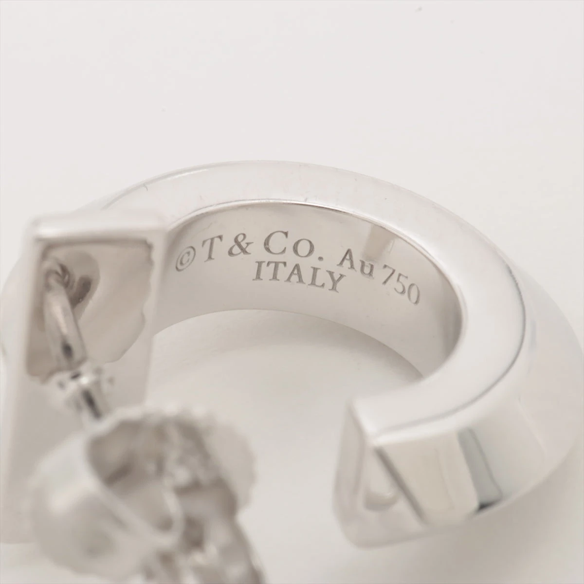 ティファニー Tワン フープ ピアス 750(WG) 9.3g A2449717｜中古