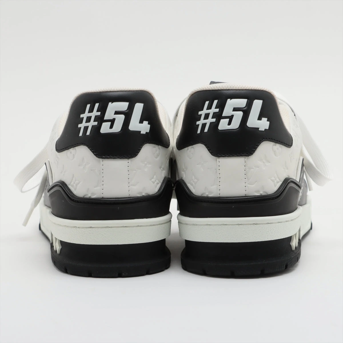 新作メンズ*LV*Trainer スニーカー モノクロモノグラム レザー ルイ・ヴィトン、モノグラム・パターン際立つメンズスニーカーや