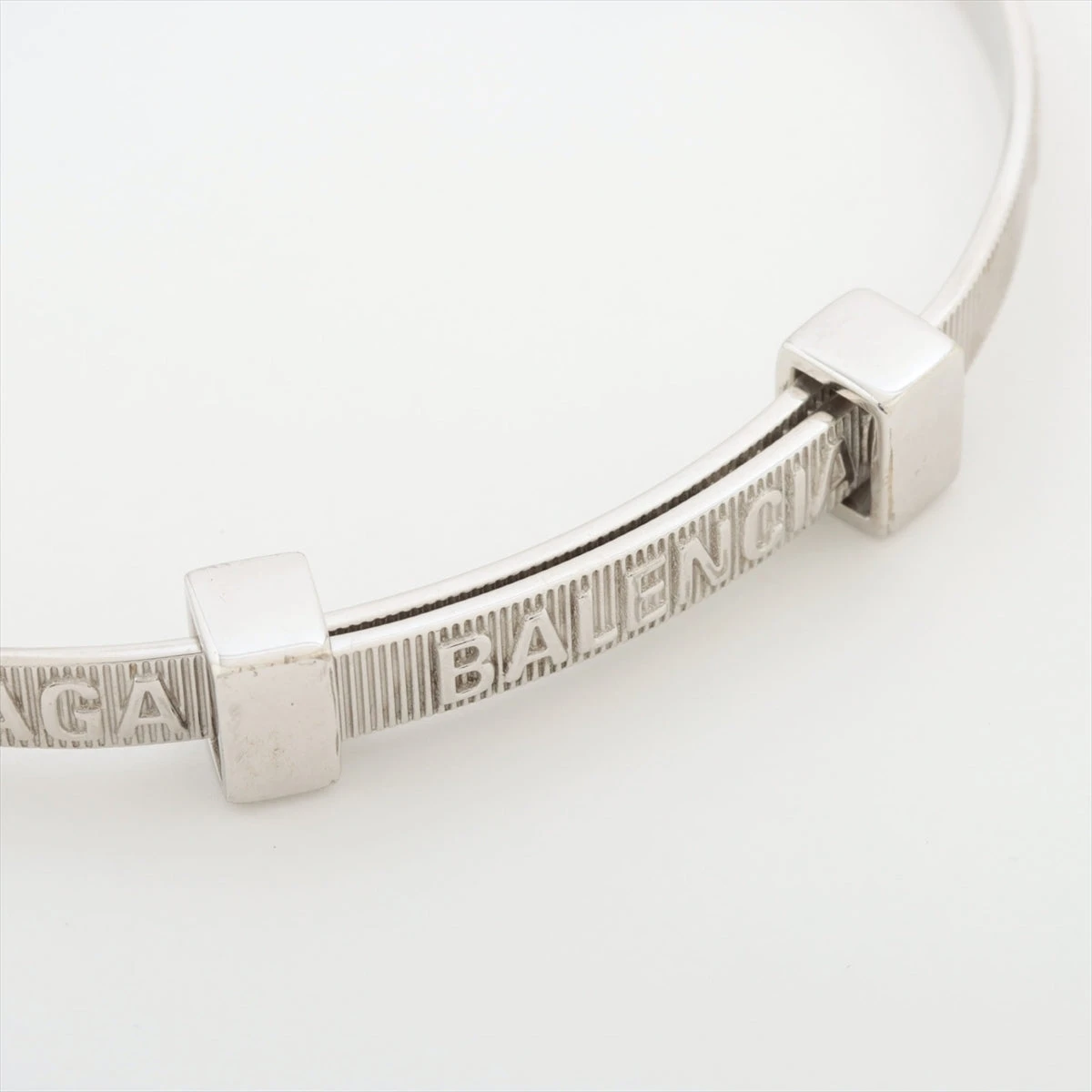 バレンシアガ　バングル セール 41%OFF】BALENCIAGA ブレスレット 644508 LOGO HOOP