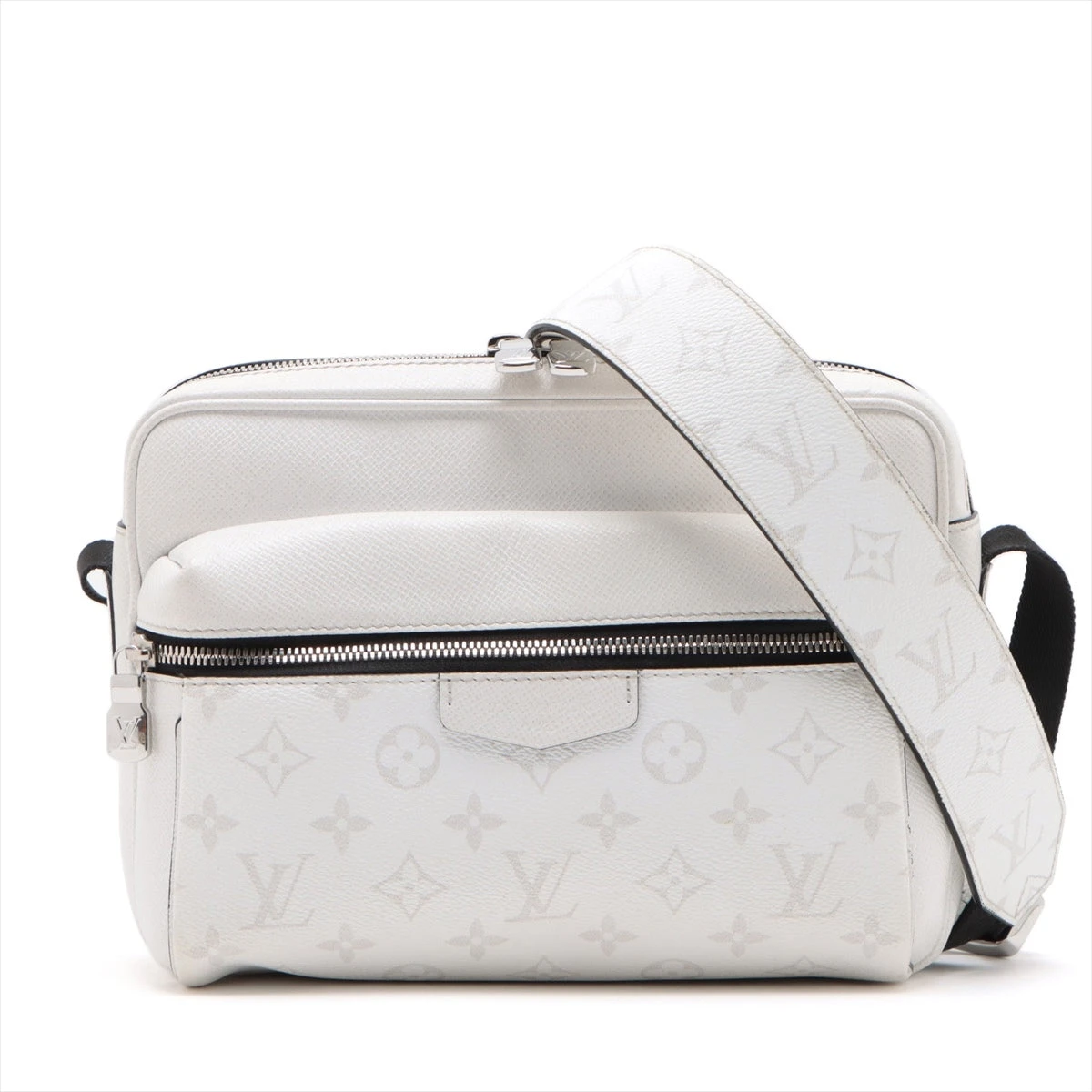 ヴィトン タイガラマ アウトドア メッセンジャー M30873　