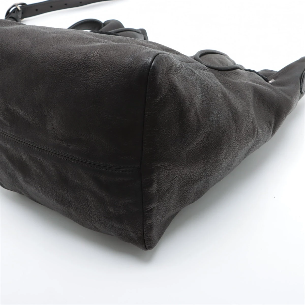 クロムハーツ　ジリアン　巾着　ショルダーバッグ　ブラック　レザー　クロス クロムハーツ ジリアン 巾着 ショルダーバッグ ブラック レザー