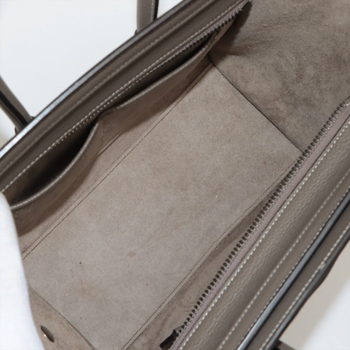 CÉLINE ラゲージ　マイクロ　スリ　グレージュ レザー ハンドバッグ セリーヌ ラゲージ マイクロショッパー レザー ハンドバッグ