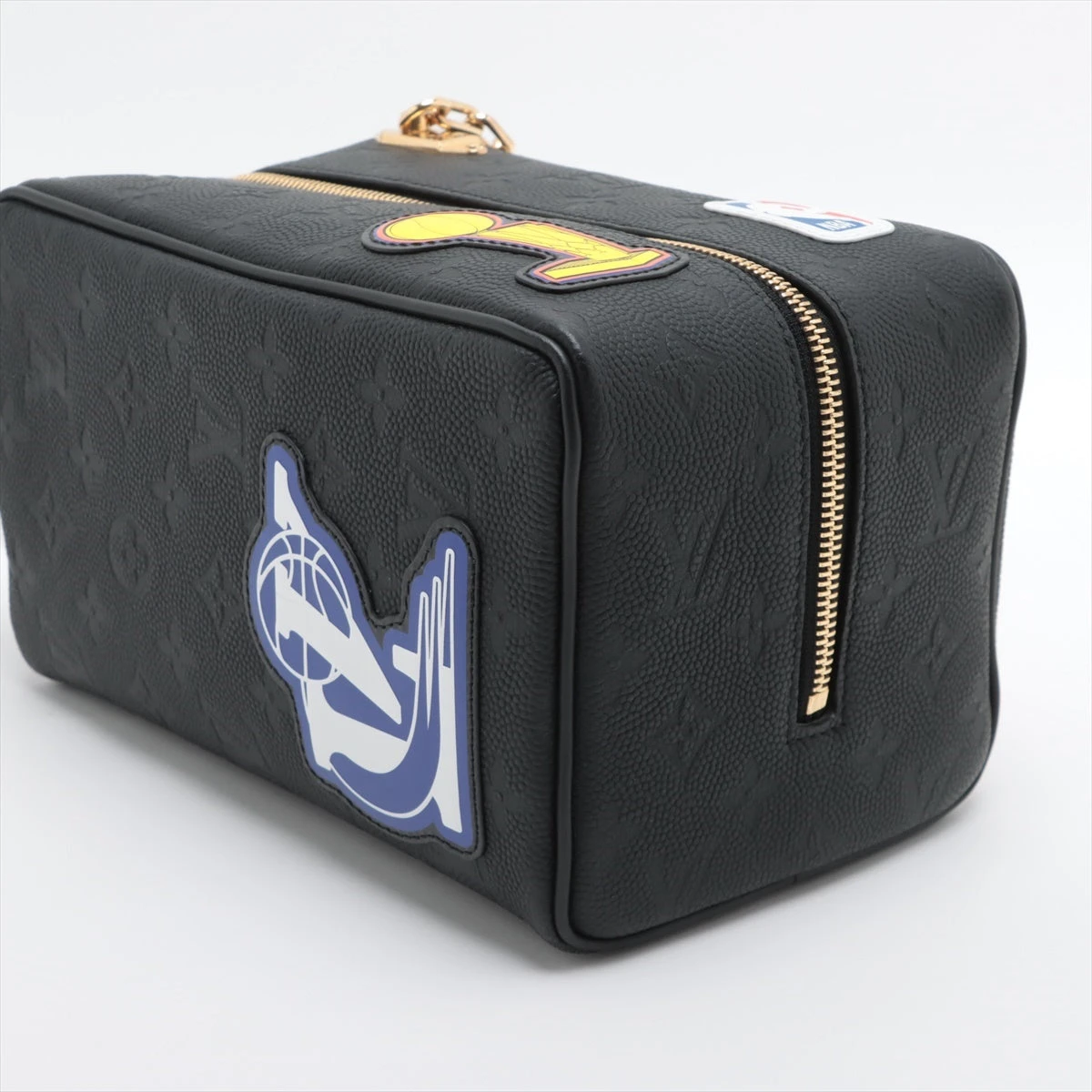 ★美品★ ルイヴィトン バッグ M58515 クローク ドップキット ブラック Yahoo!オークション - 美品 ルイヴィトン バッグ M58515