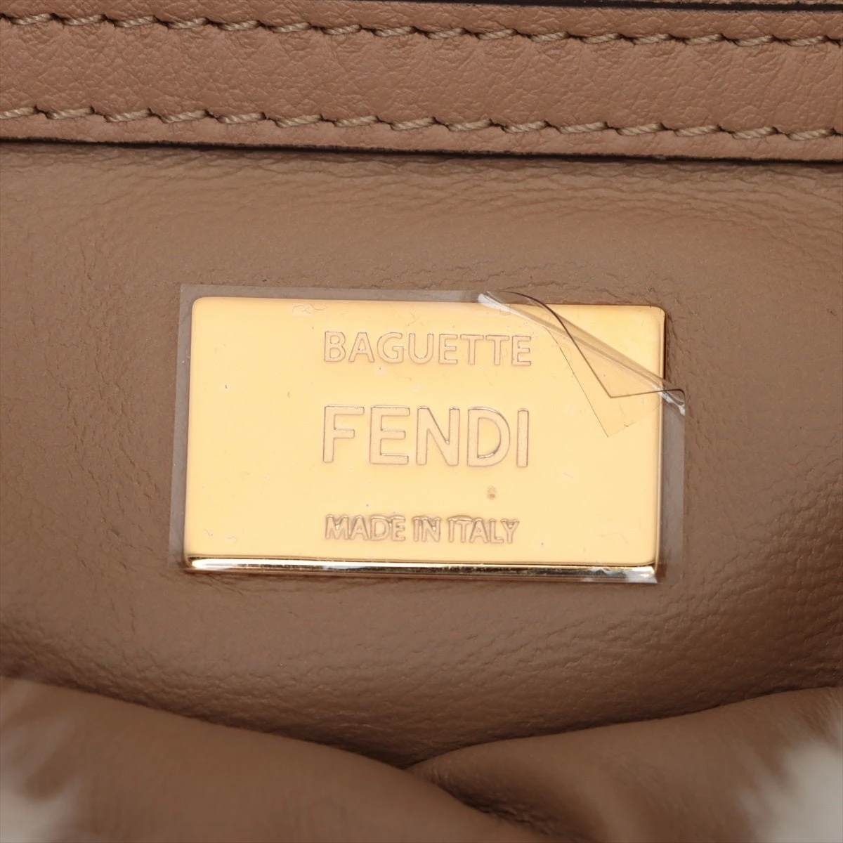 FENDI マンマバケットショルダーバッグ スエードベージュ フェンディ ズッキーノ マンマバケット レザー ショルダーバッグ