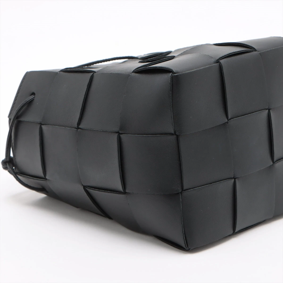 ボッテガヴェネタ カセット ミニ クロスボディバッグ レザー