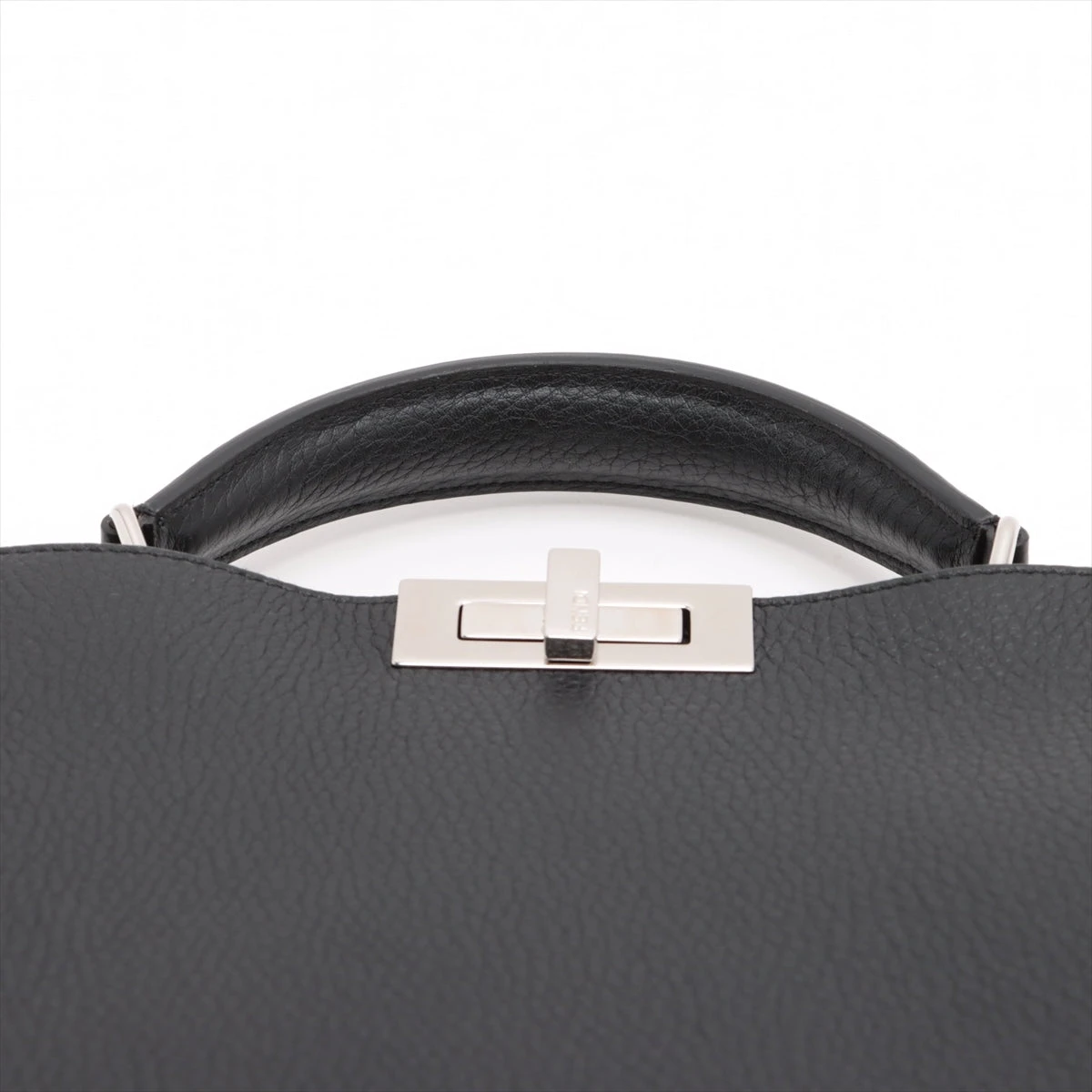 M6938 フェンディ ピーカブー アイシーユー ブラック バッグ 7VA529 楽天市場】フェンディ FENDI ピーカブー アイシーユー 7VA528 レザー