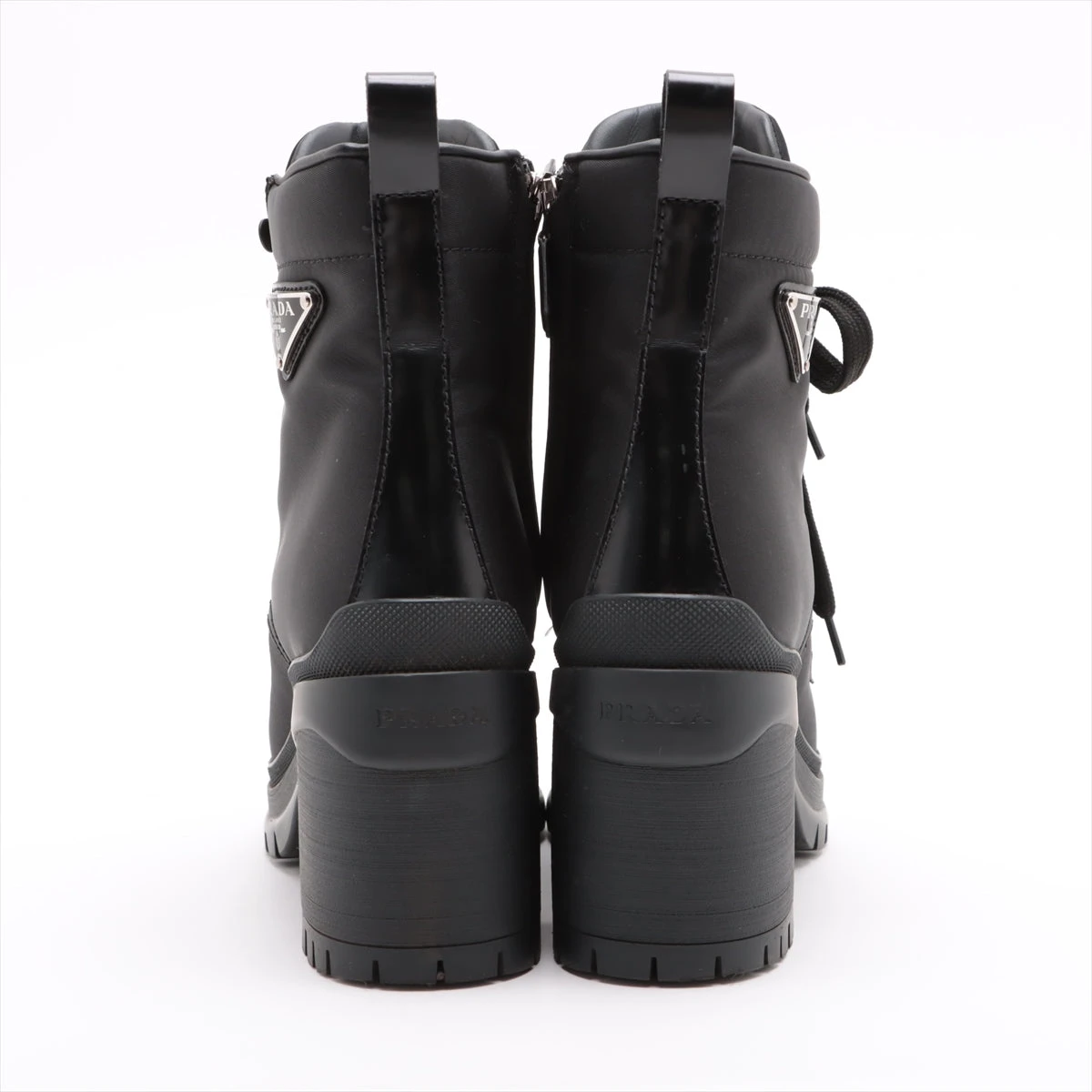 プラダ Re Nylon リ ナイロン ナイロン×レザー ショートブーツ