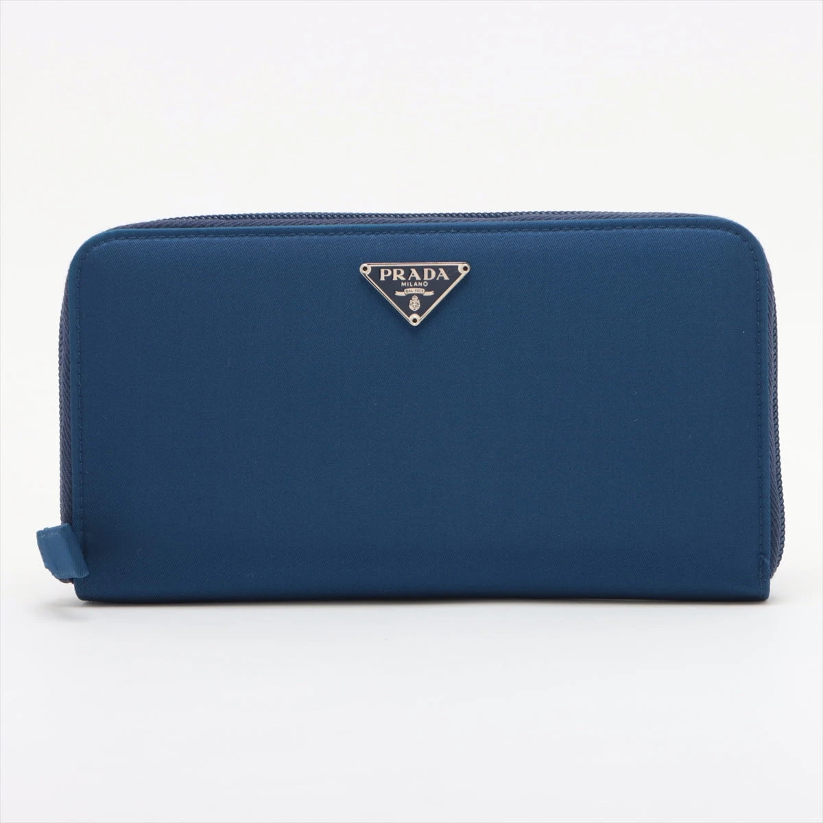使用感少！プラダ　PRADA　テスートナイロン ラウンドジップ　ロングウォレット 使用感少！プラダPRADAテスートナイロン ラウンドジップロング