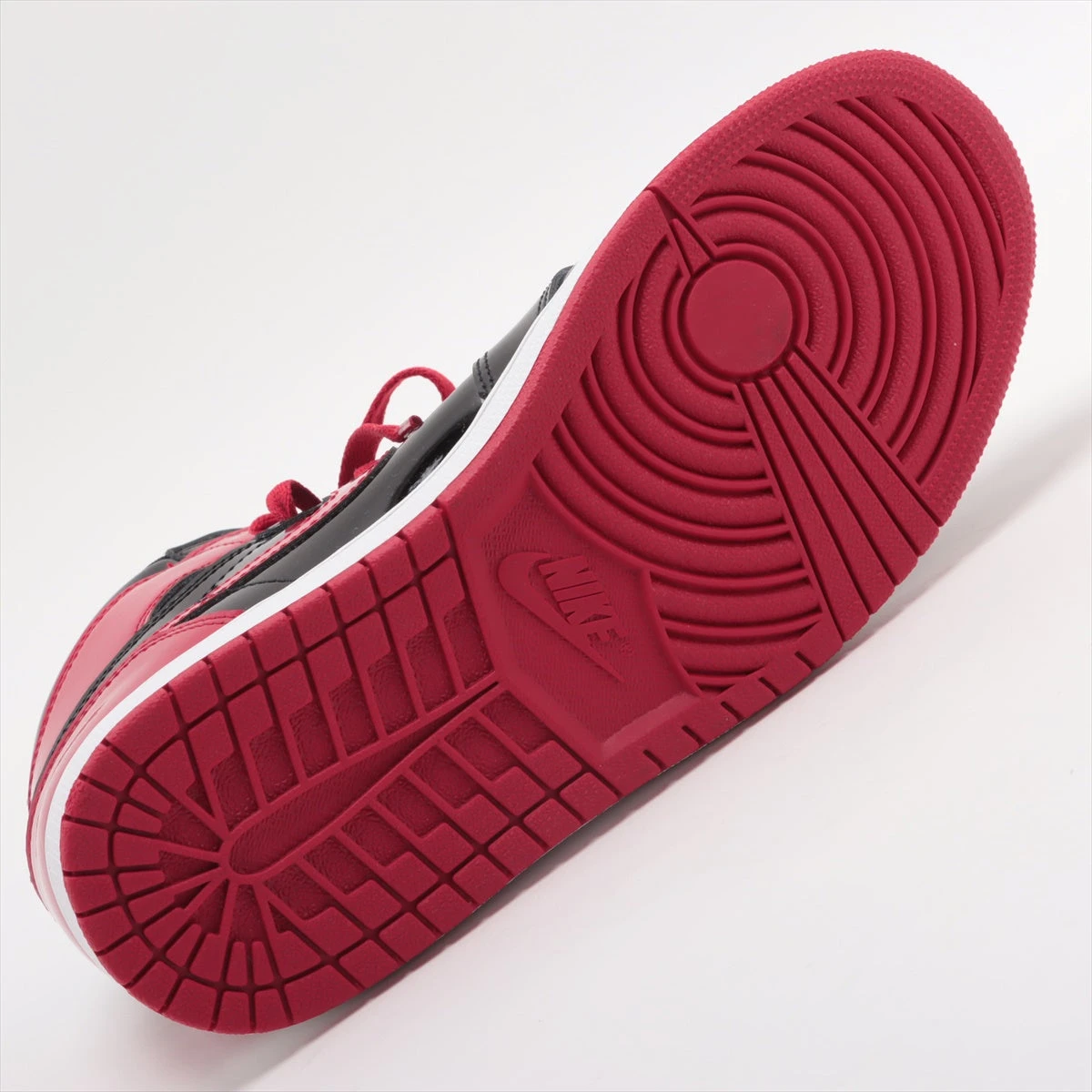 【数量限定】旧モデル在庫処分セールを開催します！ RETRO 1 JORDAN AIR ナイキ HIGH ハイカット パテントレザー OG ボール
