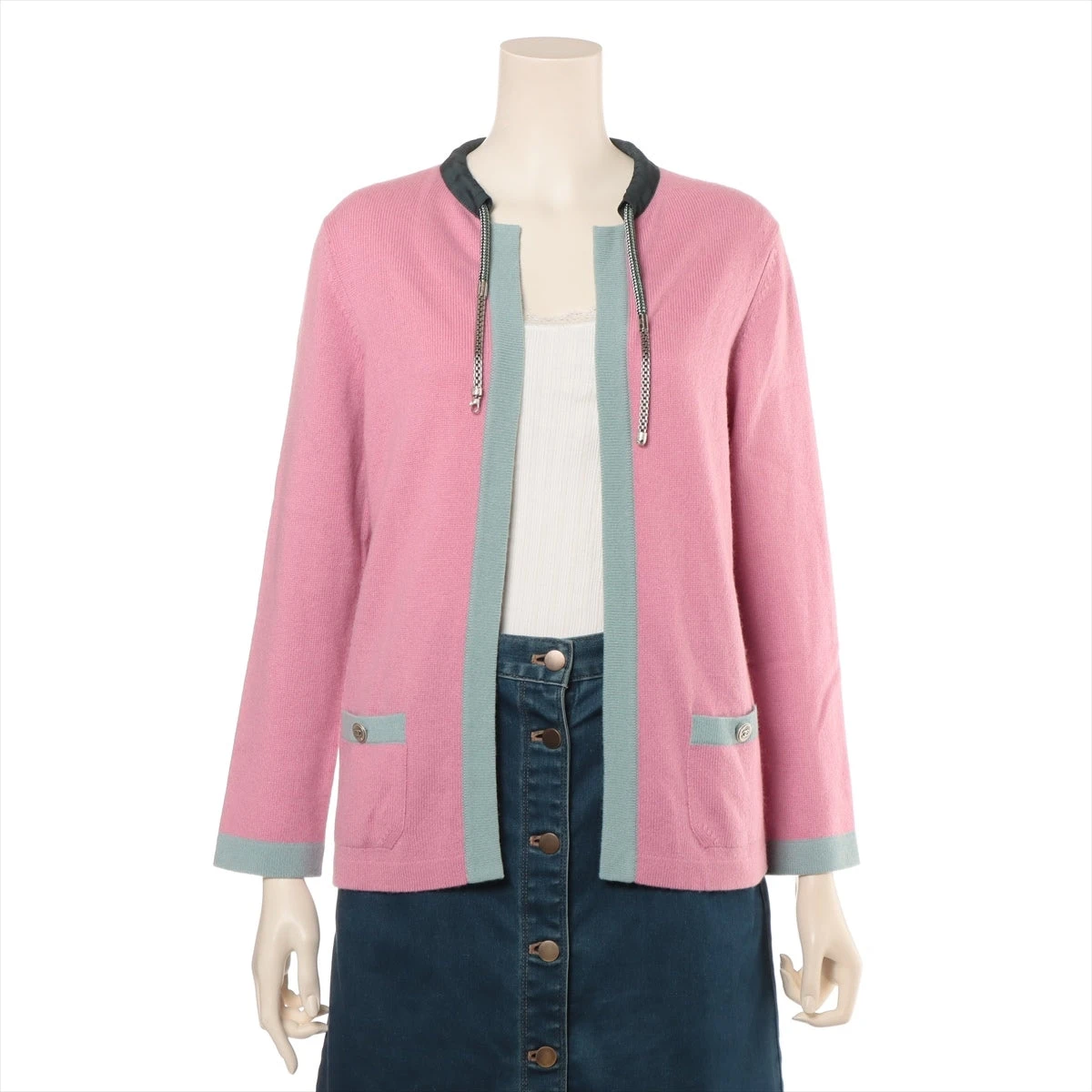 CHANEL ピンク カーディガン 34 CHANEL ピンク カーディガン 34 Chanel Cardigan, Size 34 FR