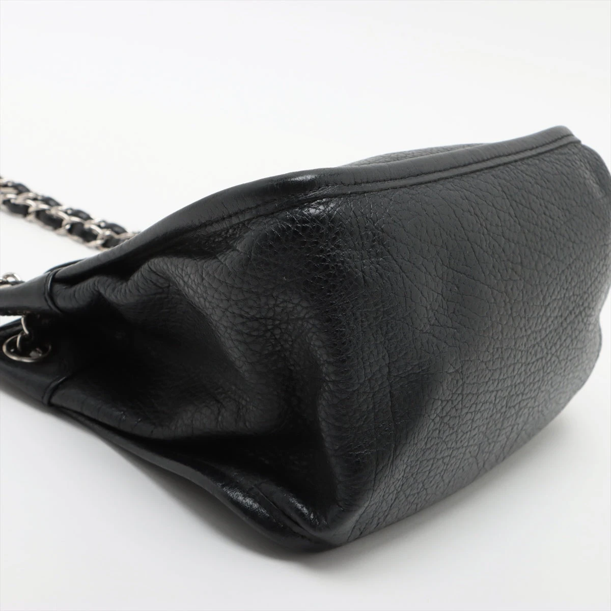 シャネル 2.55 レザー チェーンショルダーバッグ ブラック