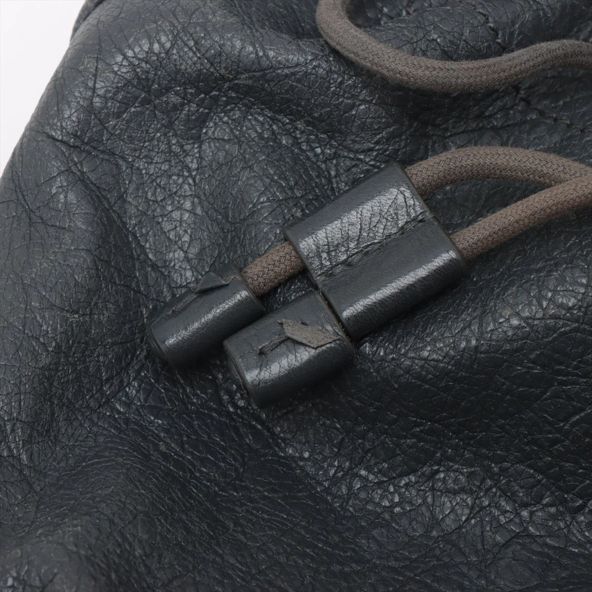バレンシアガ クラシックトラベラー レザー バックパック