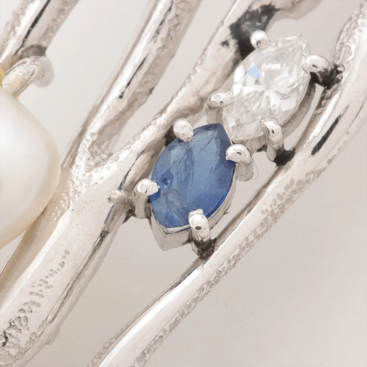 パール　ブローチK14WG MIKIMOTO ミキモト K14WGパールブローチ 13.4g : 鴫原質店