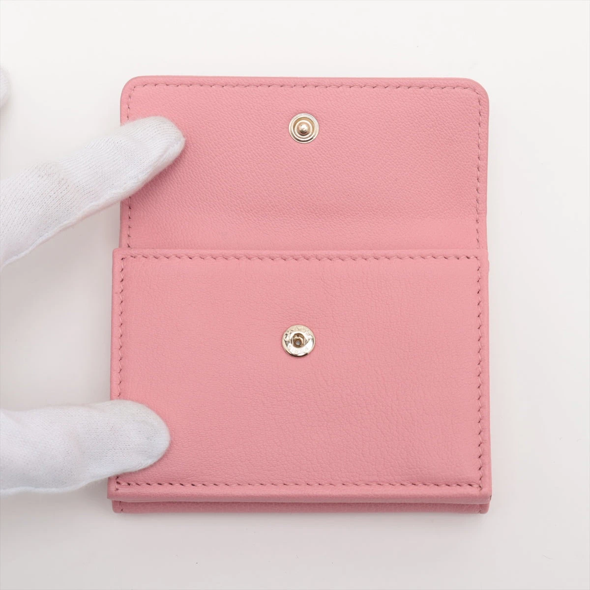 シャネル ラッキーフラワー レザー コンパクトウォレット ピンク