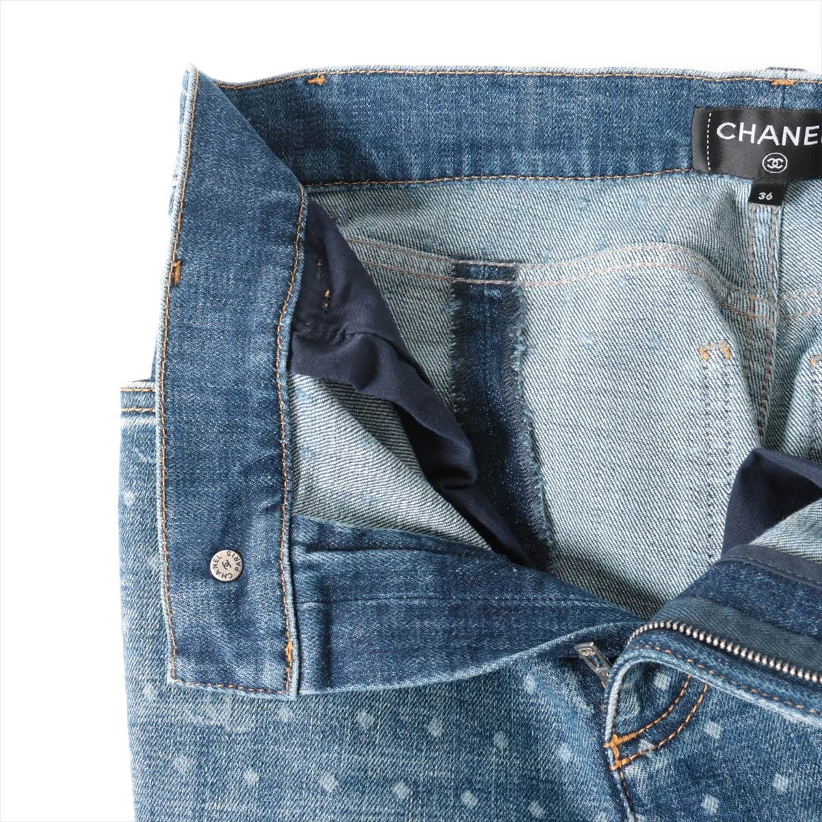 blue-denim-jeans-chanel-jeans-