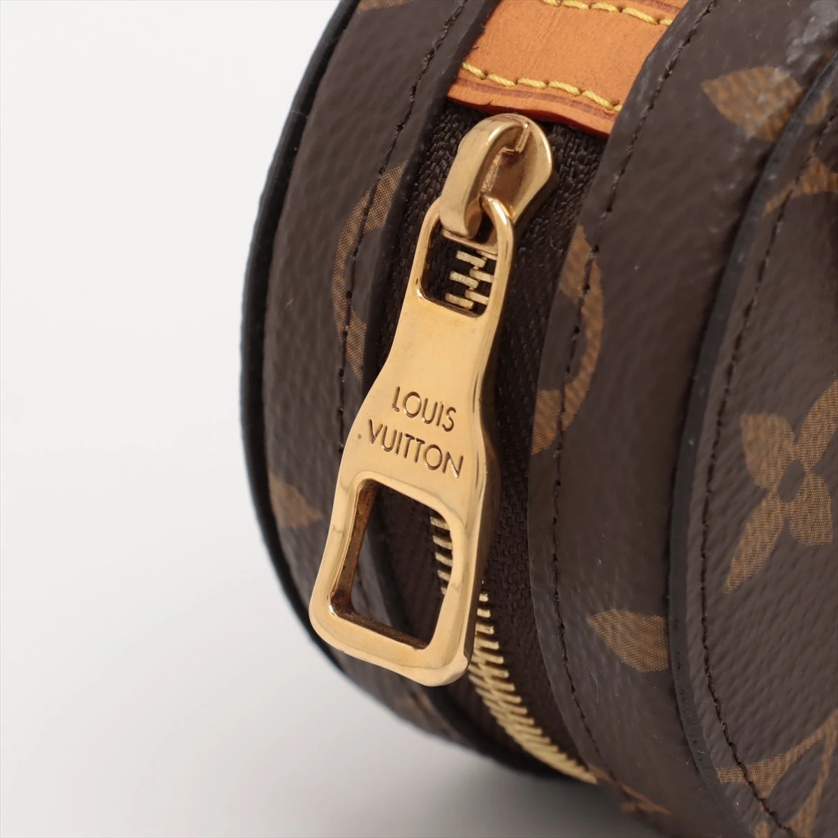 LOUIS VUITTON ルイヴィトン モノグラム ラウンドケース 小物入れ M68524 ケース ブラウン ヴィトン モノグラム ラウンドケース M68524 ブラウン コインケース