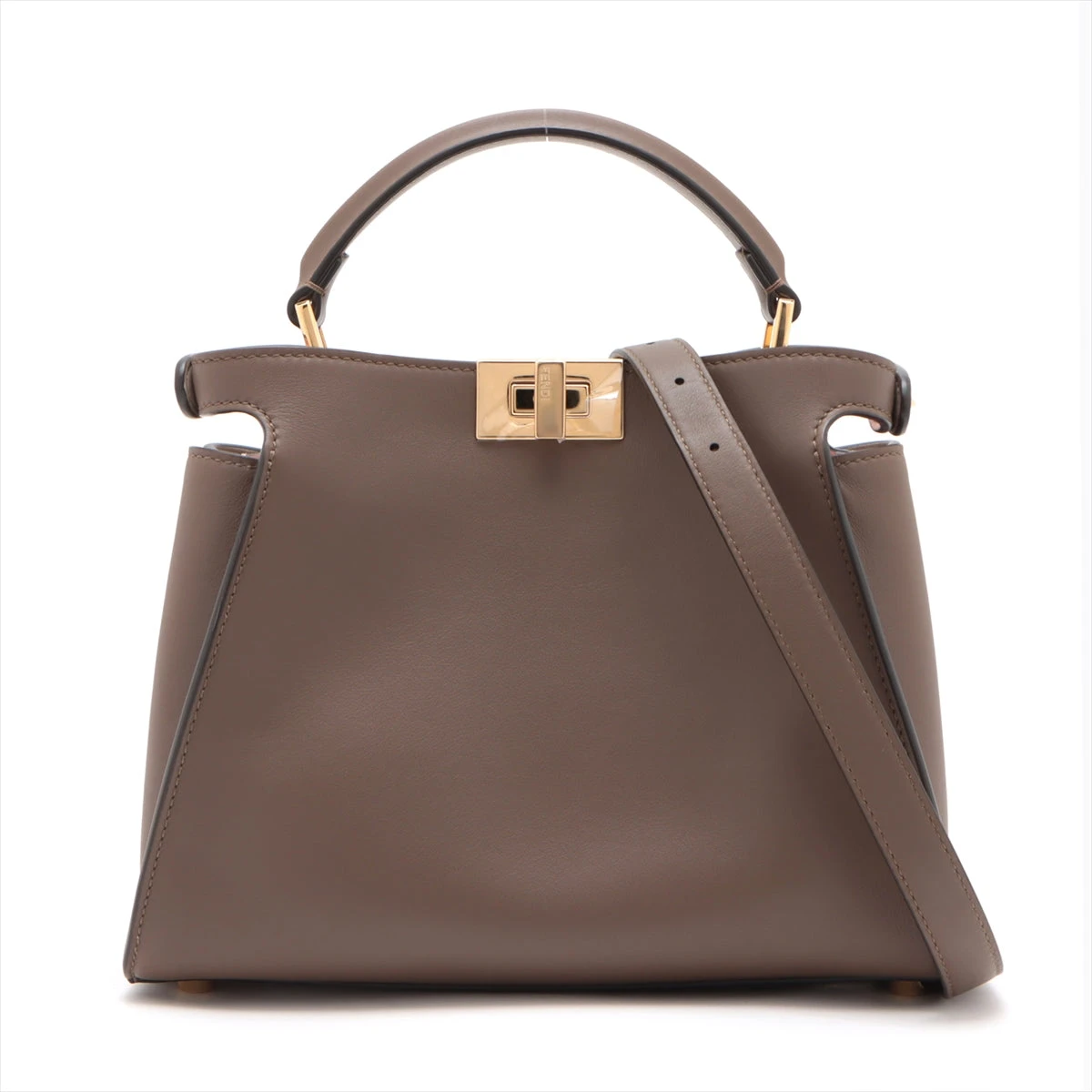 FENDI ピーカーブーエッセンシャリー【ベージュレザーハンドバッグ】