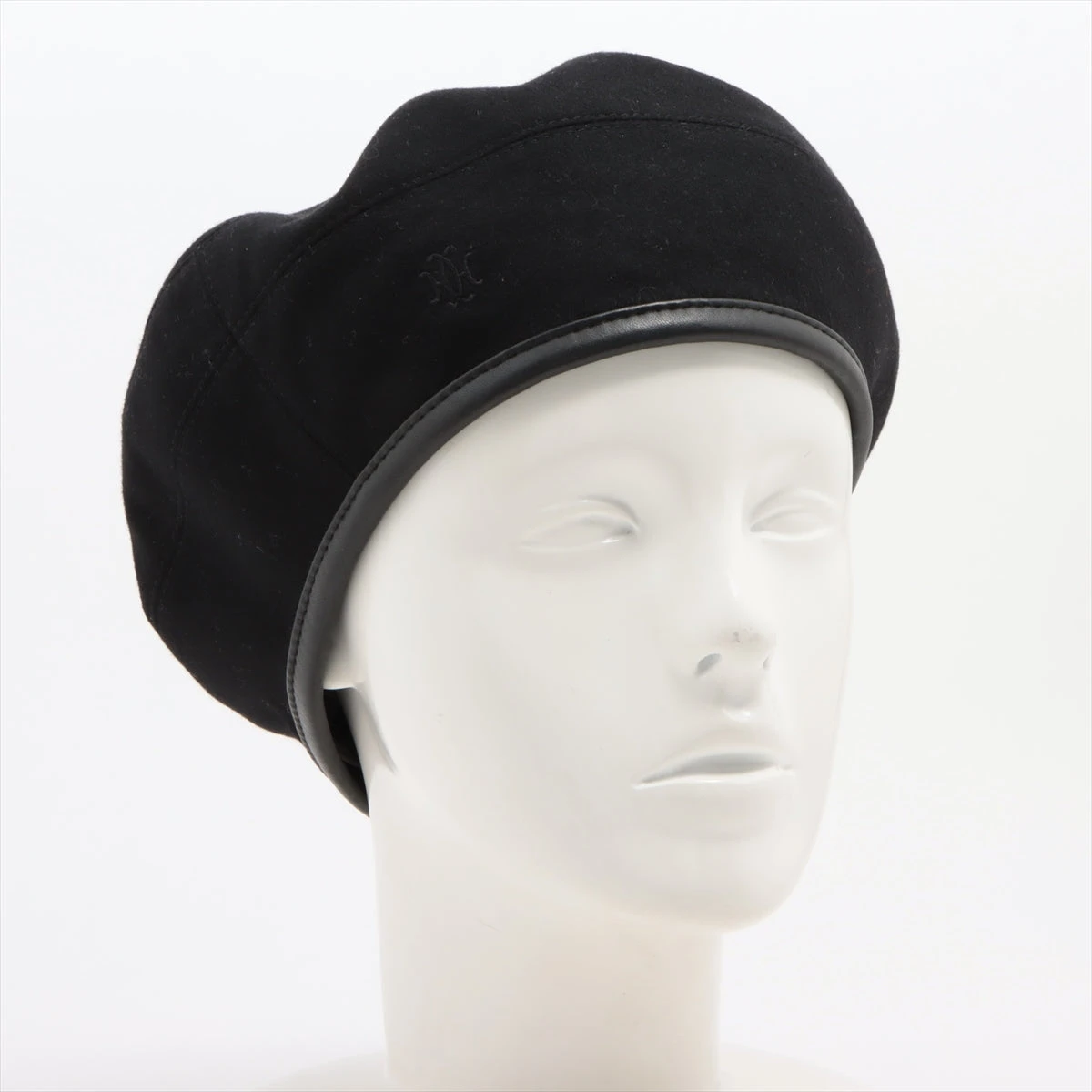エルメス　黒のカシミヤ　ベレー帽 エルメス サントノーレ ベレー帽 56 カシミヤ ブラック A3777150