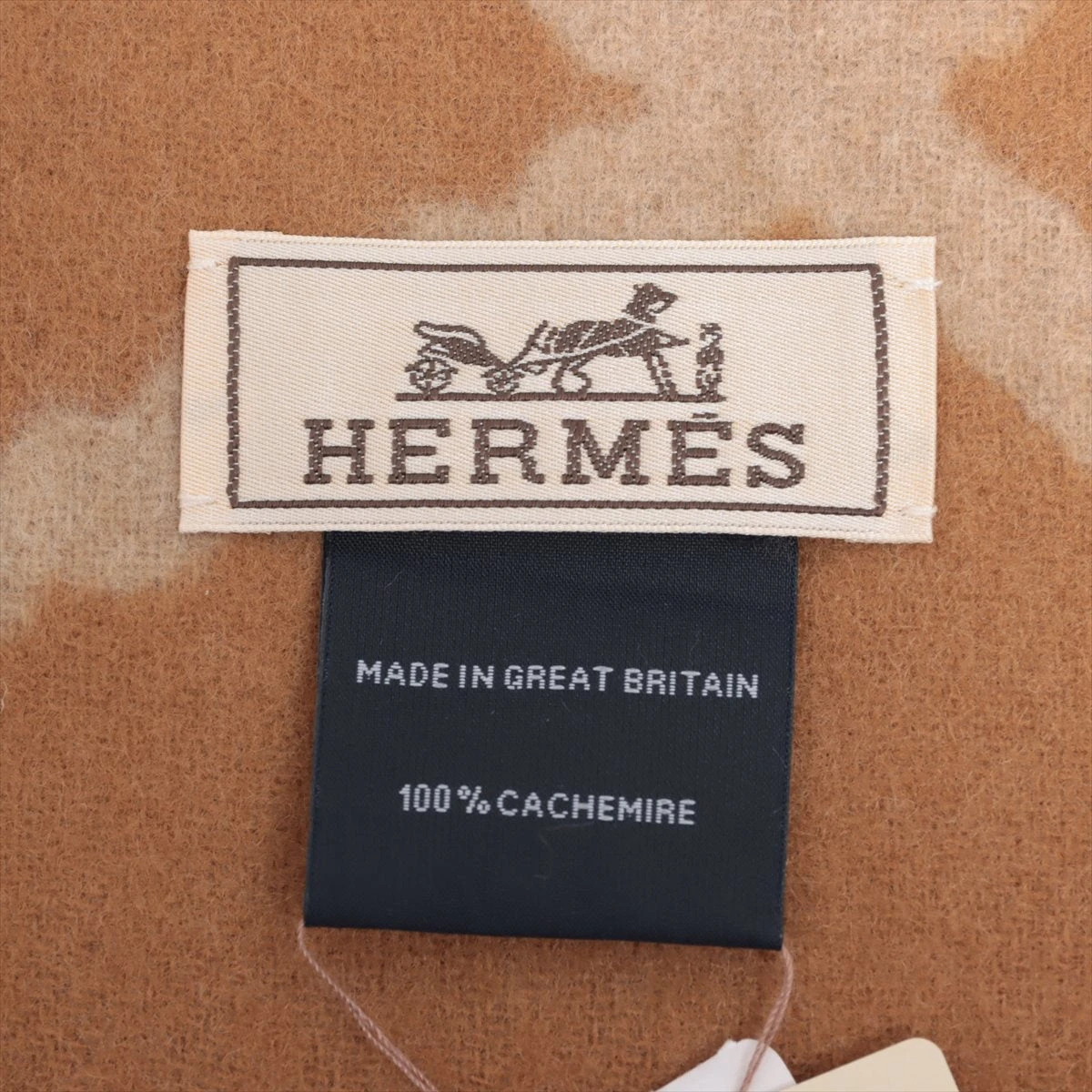 HERMES エルメス クリッククラック カシミヤ マフラー キャメル　試着のみ HERMES エルメス クリッククラック カシミヤ マフラー キャメル