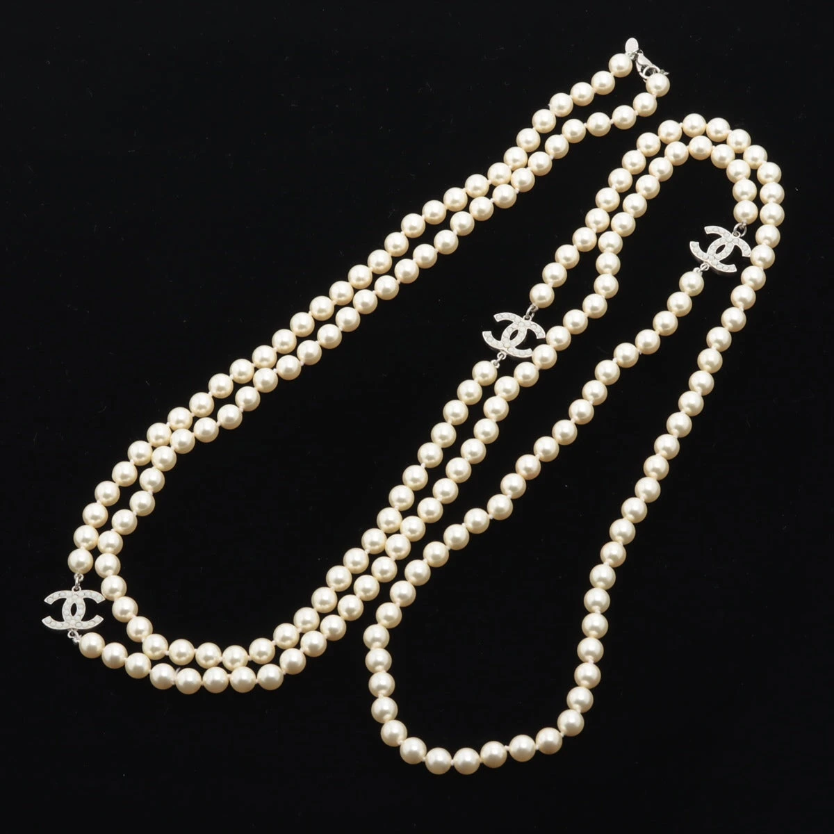 シャネル ココマーク 10V ロングネックレス フェイクパール A2481028
