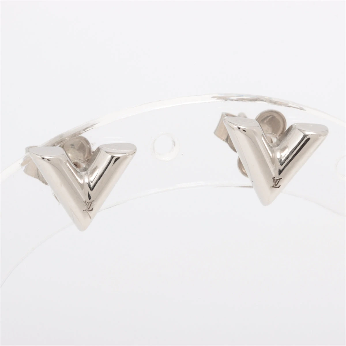 ヴィトン エセンシャルV  ピアス(両耳用) GP シルバー M63208 ヴィトン M63208 エセンシャルV LE1213 ピアス(両耳用) GP