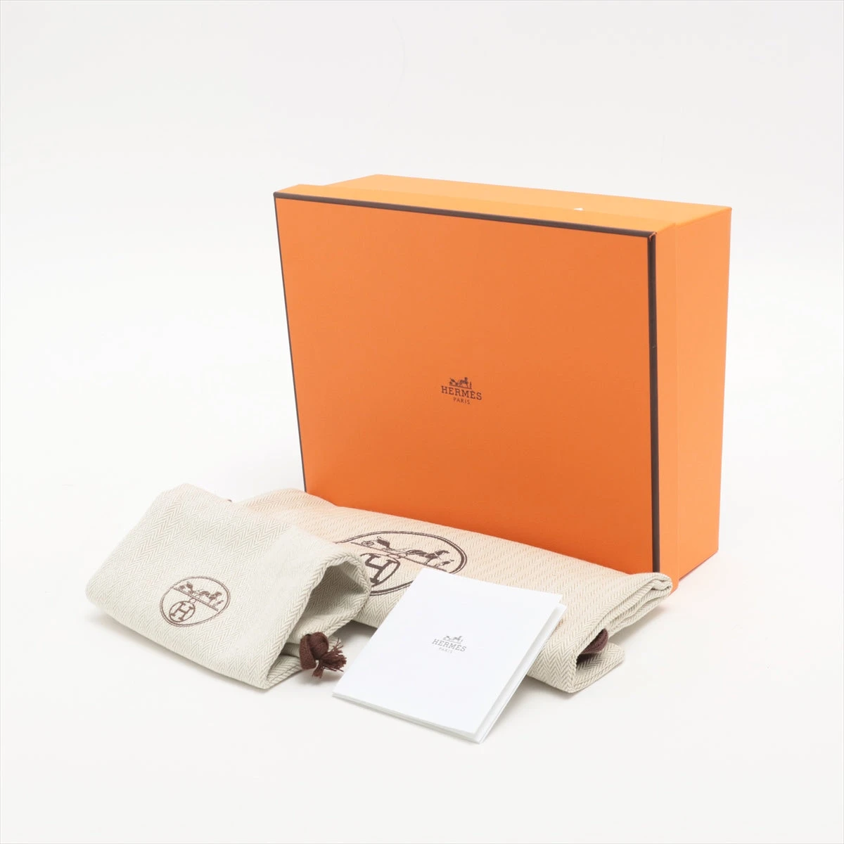 【ほぼ未使用】HERMES エルメスエブリ16TPM ショコラトリヨンクレマンス エルメス エブリンTPM トリヨンクレマンス ショコラ シルバー