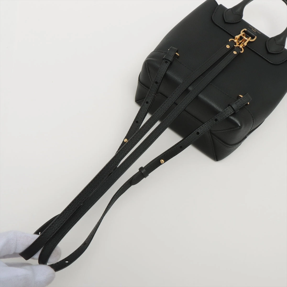 ルイ・ヴィトン ロックミー バックパック MINI LVロゴ トリヨン M54573 ルイ・ヴィトン ロックミー バックパック MINI LVロゴ トリヨン M54573
