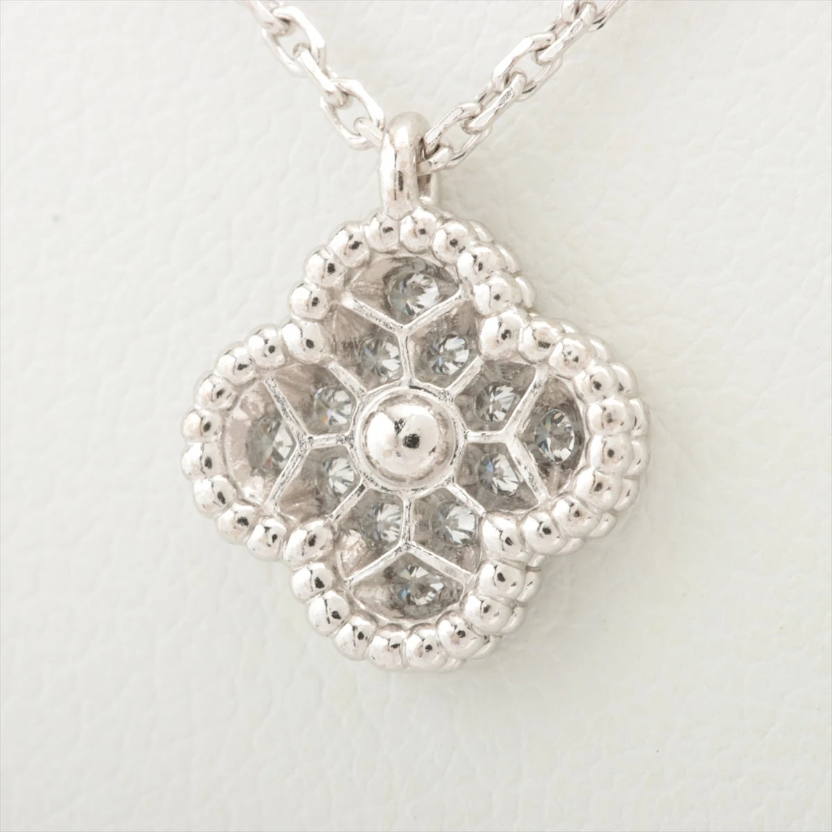 ヴァンクリーフ&アーペル スウィートアルハンブラ ダイヤ ネックレス