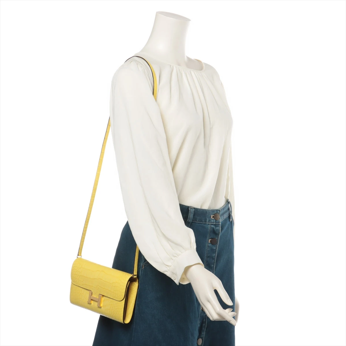 エルメス コンスタンスロング トゥーゴー アリゲーターマット ミモザ