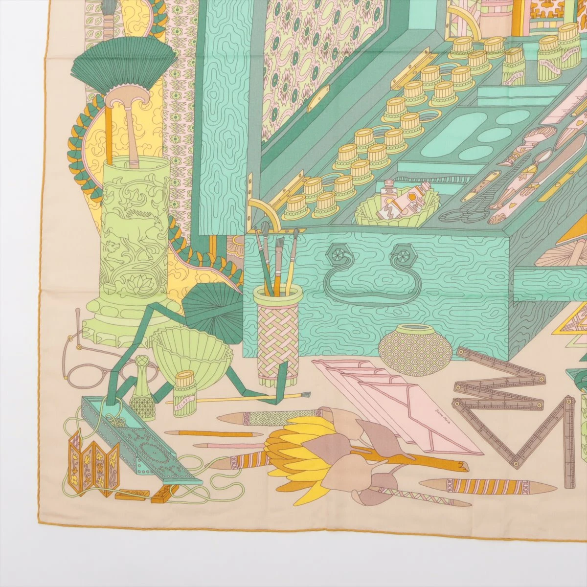エルメススカーフ　Tresor  du Benin Hermes Tresor Royal Du Benin Scarf – Chic Consignment LLC