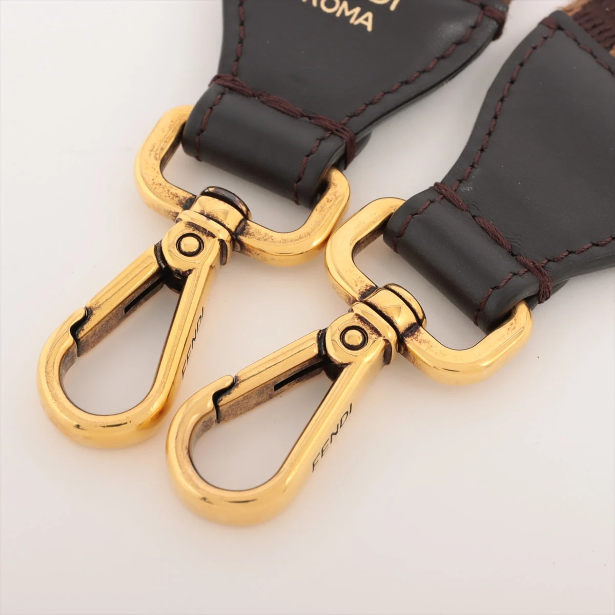 フェンディ ストラップユー ショルダーストラップ キャンバス×レザー