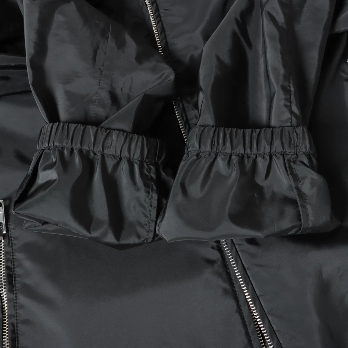 PRADA ナイロンジャケット 52 ブラック プラダ 21年 ナイロン ジャケット 52 メンズ ブラック SGA466