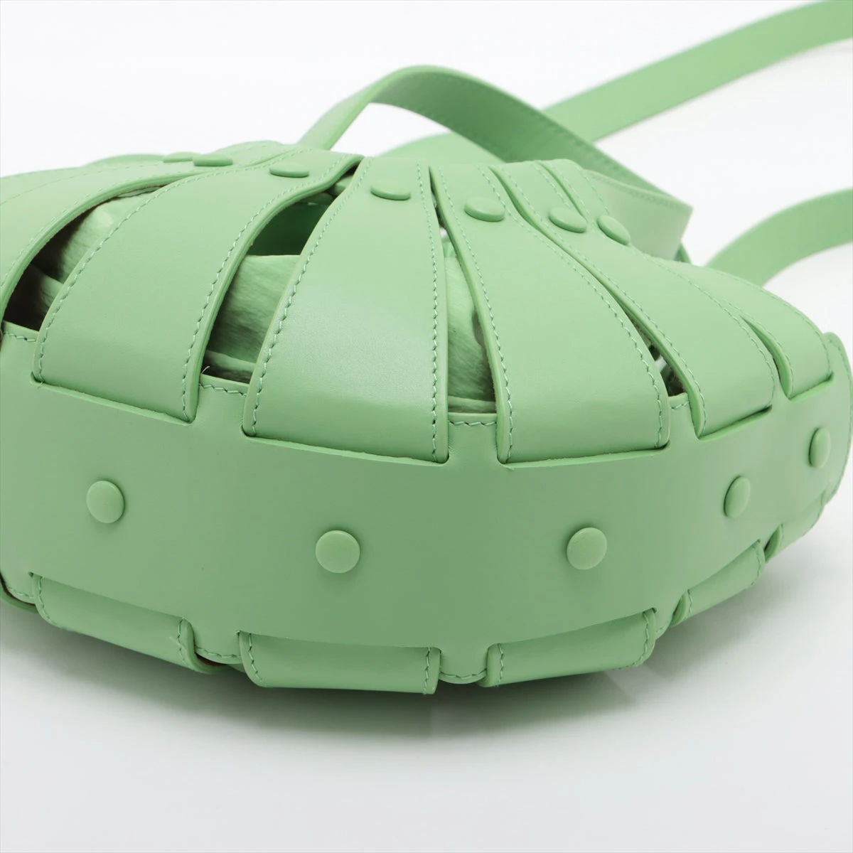 ボッテガヴェネタ シェル レザー ショルダーバッグ グリーン