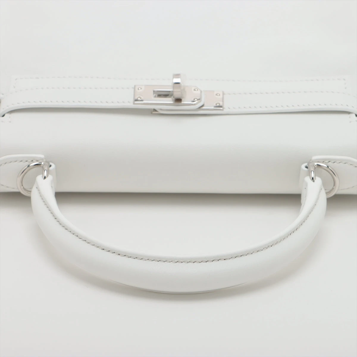 エルメス ケリー25 スイフト ニューホワイト シルバー金具 B