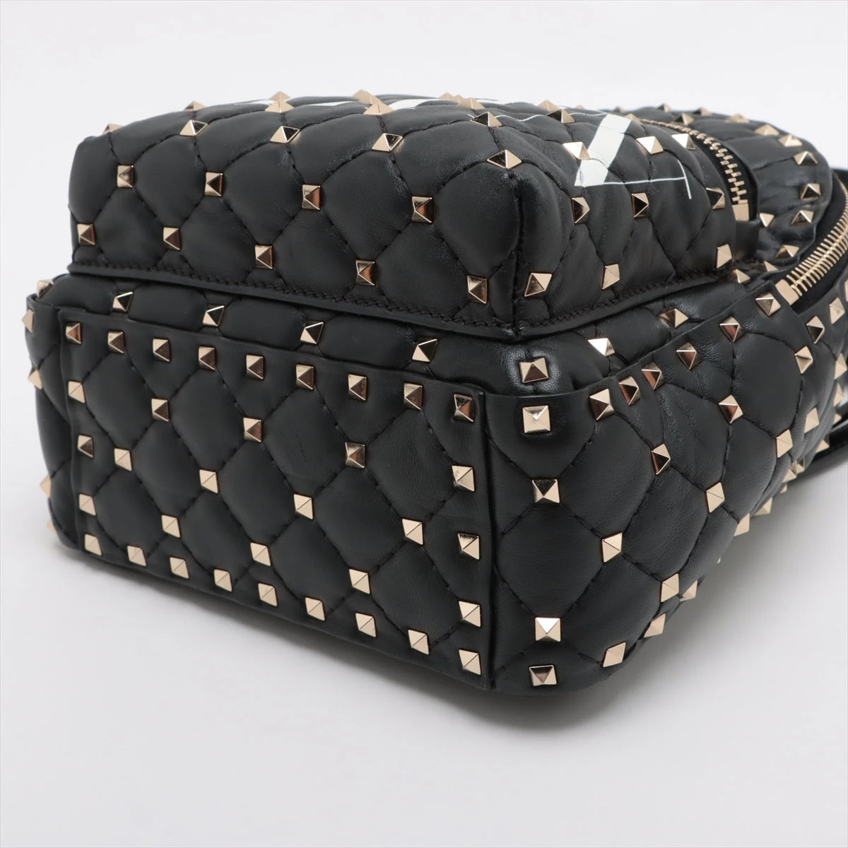 VALENTINO - バレンティノ ロックスタッズリュックの通販 by