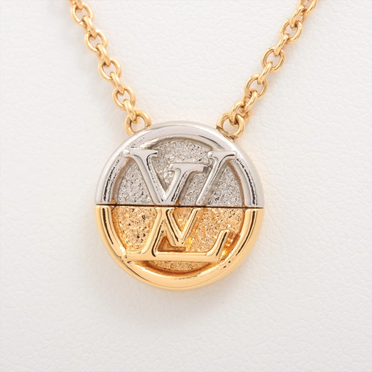 LOUIS VUITTON ルイヴィトン M69643 コリエ LtoV ネックレス