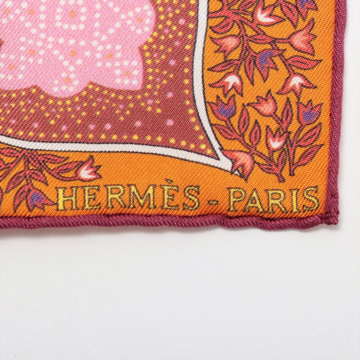 極美品✨HERMESエルメス 生命の木 カレ45 ピンク シルク100
