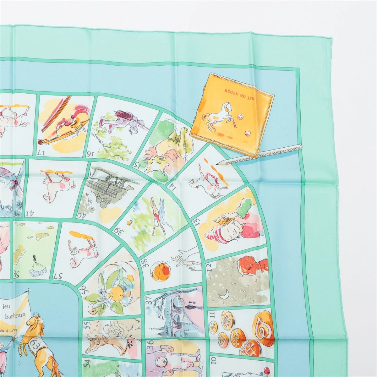 エルメススカーフ カレ90/柄名: 小さな幸せのゲーム エルメス カレ90 Le jeu des petits bonheurs 小さな幸せのゲーム