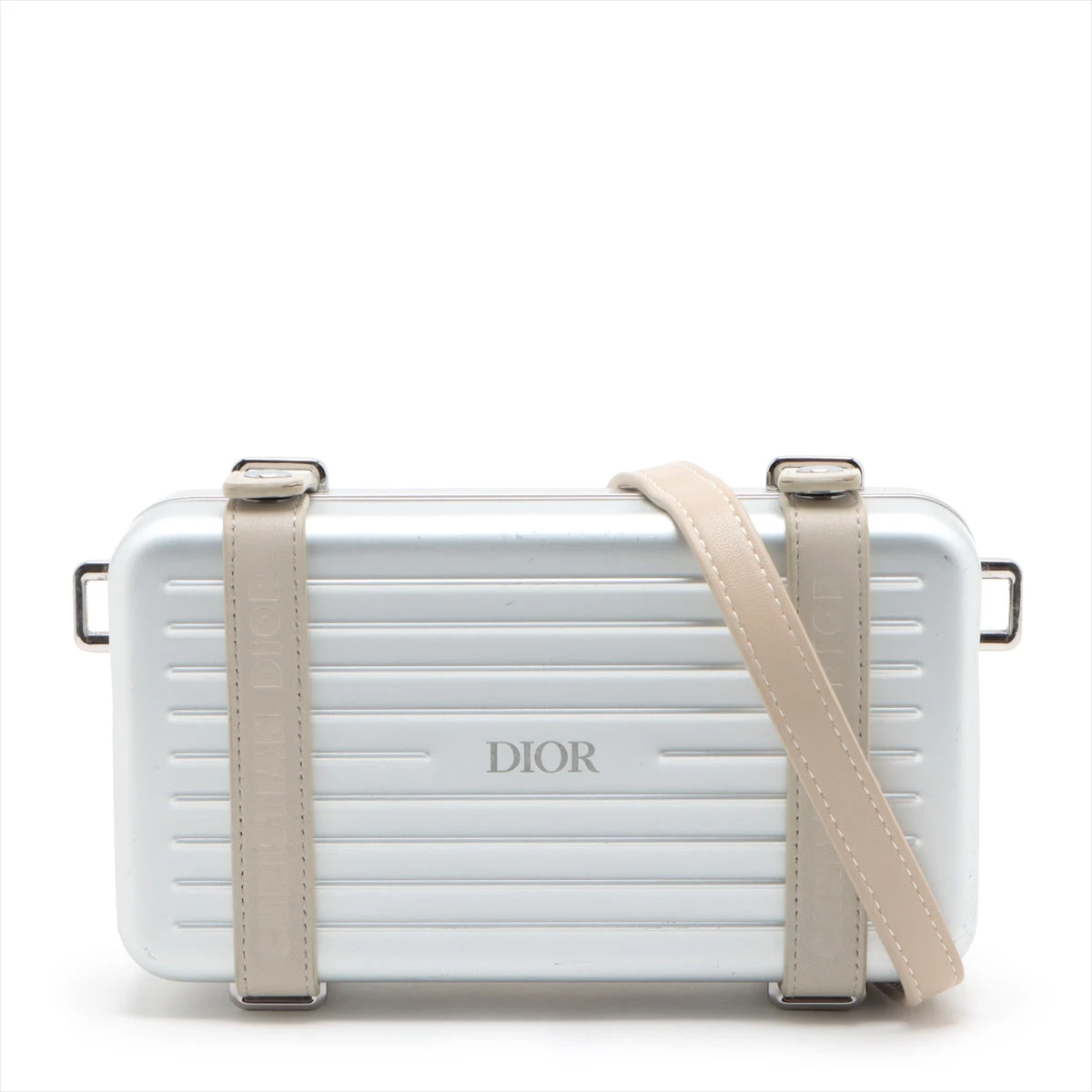 【シルバーロゴがクール】DIOR ショルダーバッグ バッグ シルバー（銀色）系 Dior(ディオール) - 海外通販のBUYMA