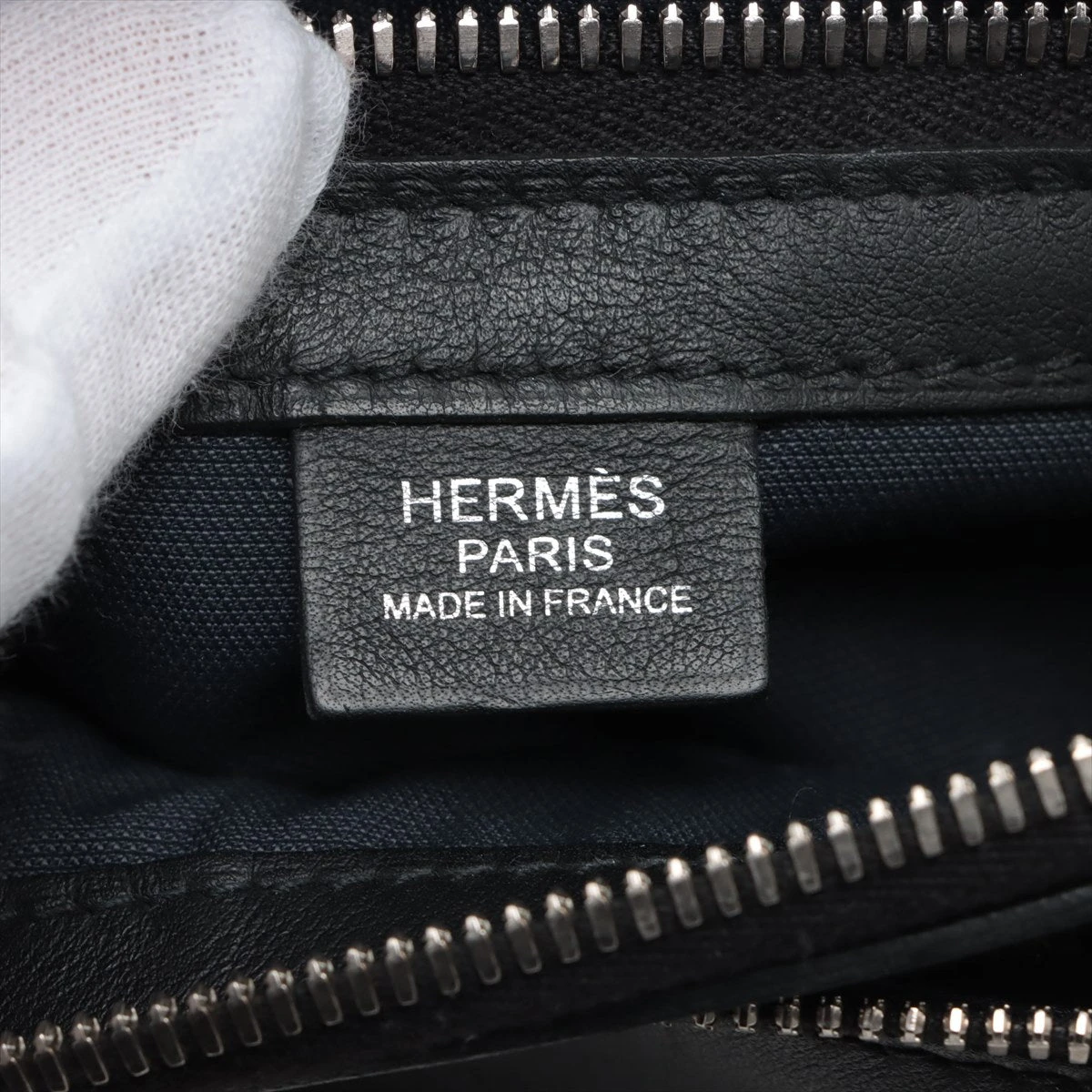 エルメス シティスライドクロスPM ヴォースイフト ブラック シルバー