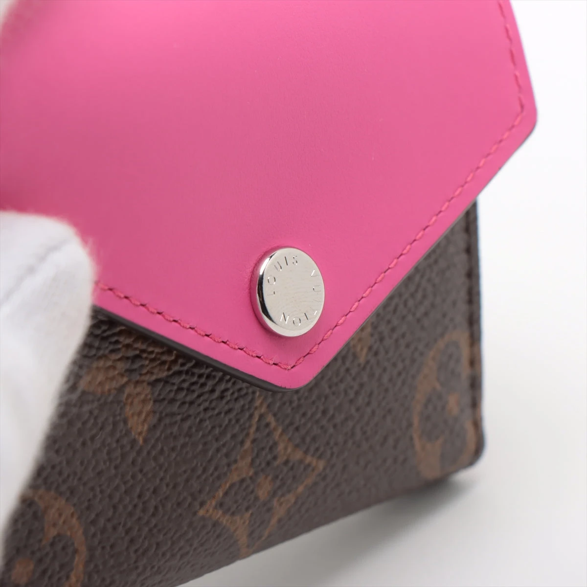 ヴィトン モノグラム ポルトフォイユゾエ 型番 ピンク