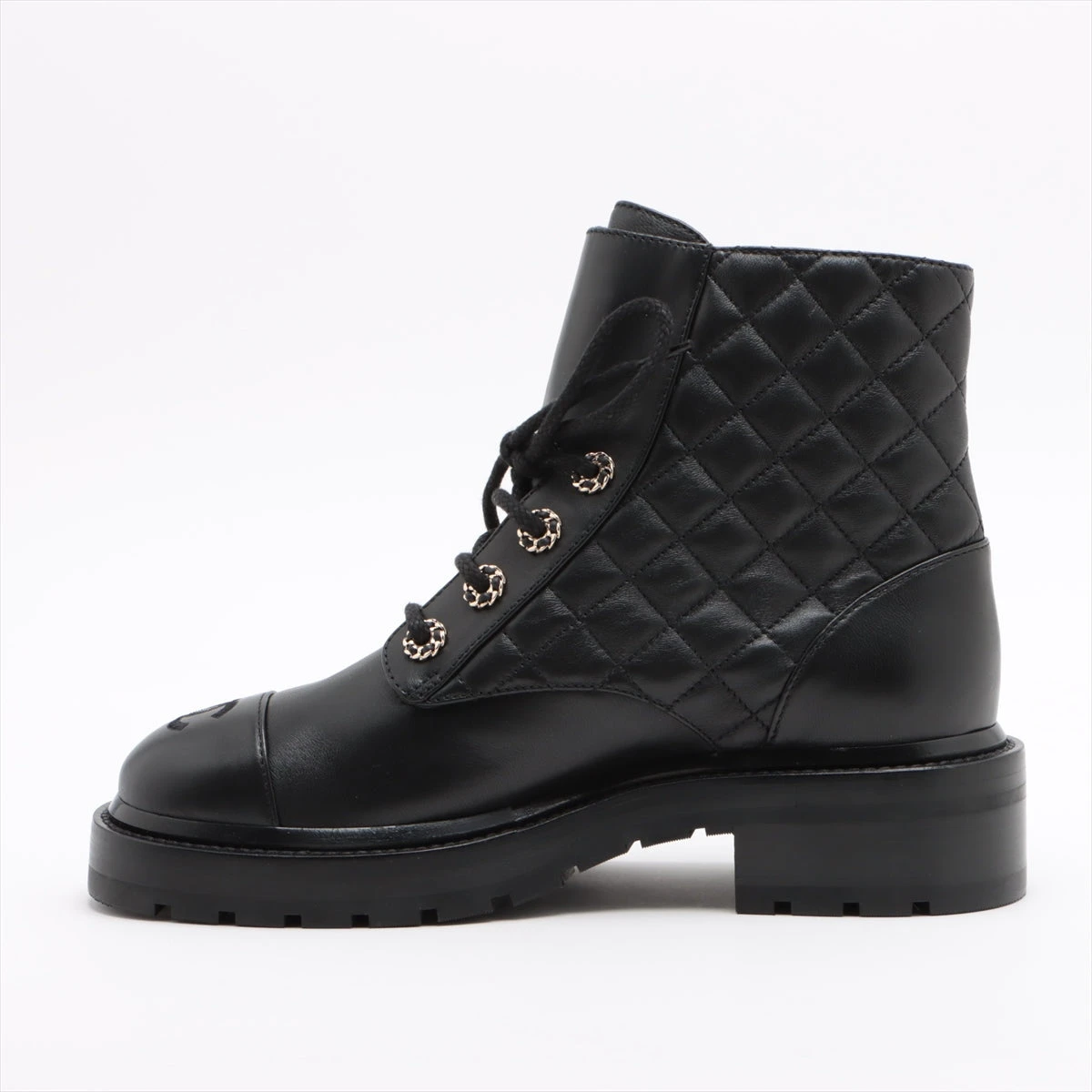 CHANEL シャネル ブーティ 黒 EU37 1/2(24cm位) 4100124G0026 CHANEL (直営買付)シャネル 24C 2024クルーズ チェーンココ