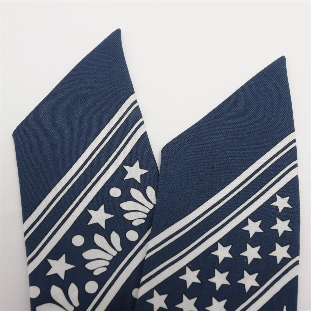 エルメス ツイリー Entre Ciel et mer Bandana 空と海の間