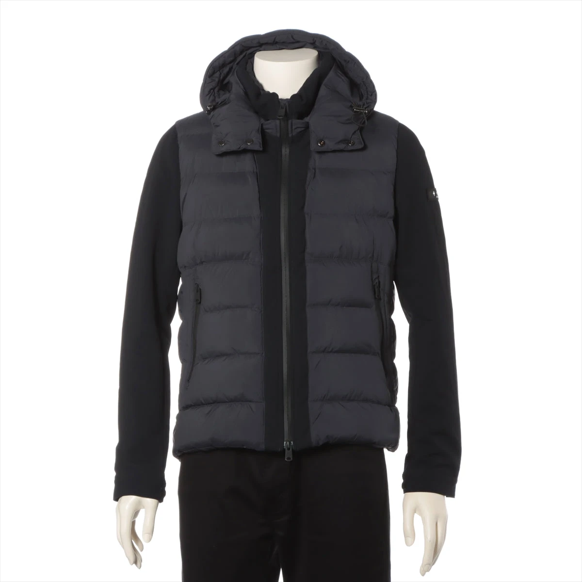 タトラス切替ダウンジャケットブラック02 MTA19A4570