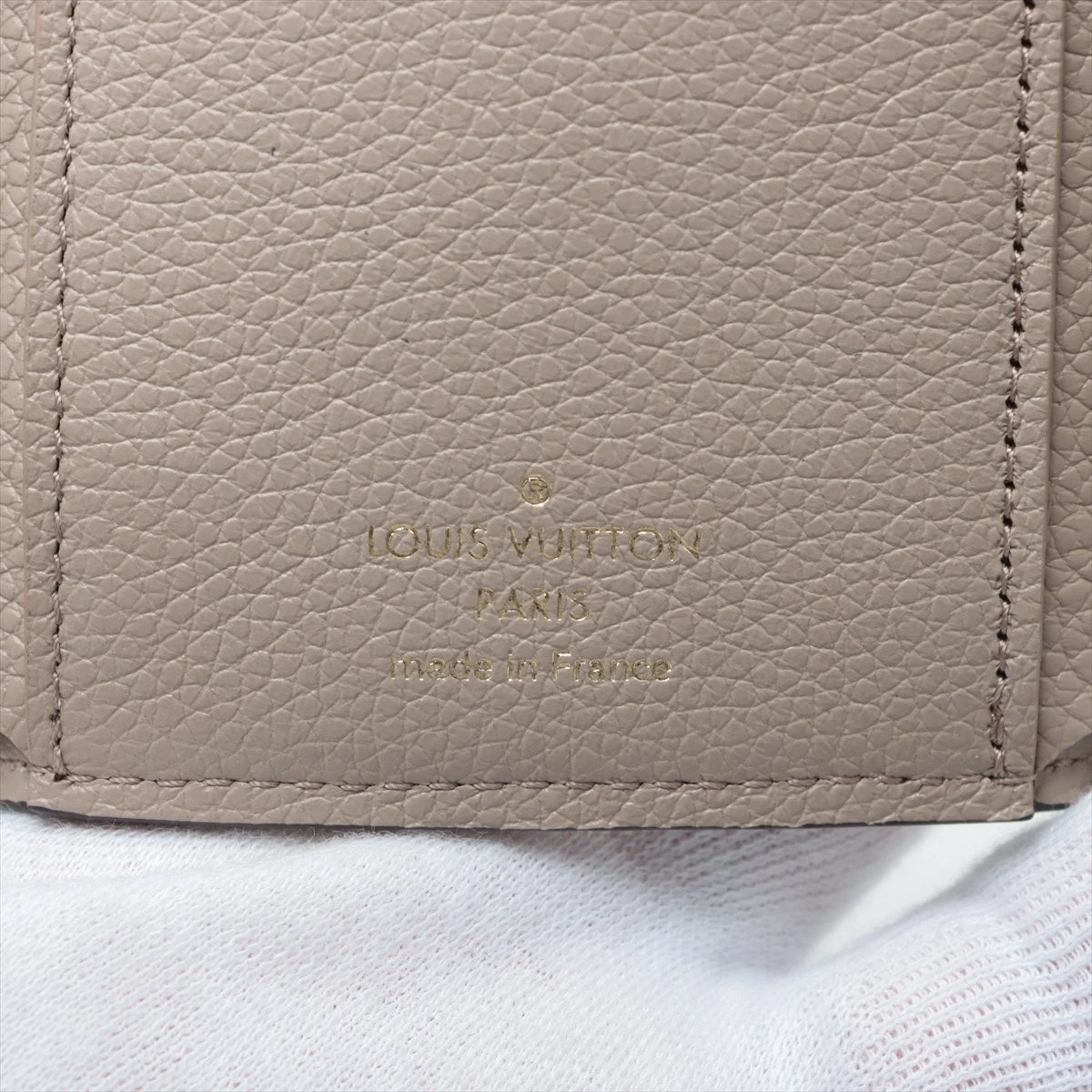 【極美品】ルイヴィトン M81861 ポルトフォイユ ヴィクトリーヌ バイカラー 楽天市場】LOUIS VUITTON ルイ ヴィトン M81861 モノグラム