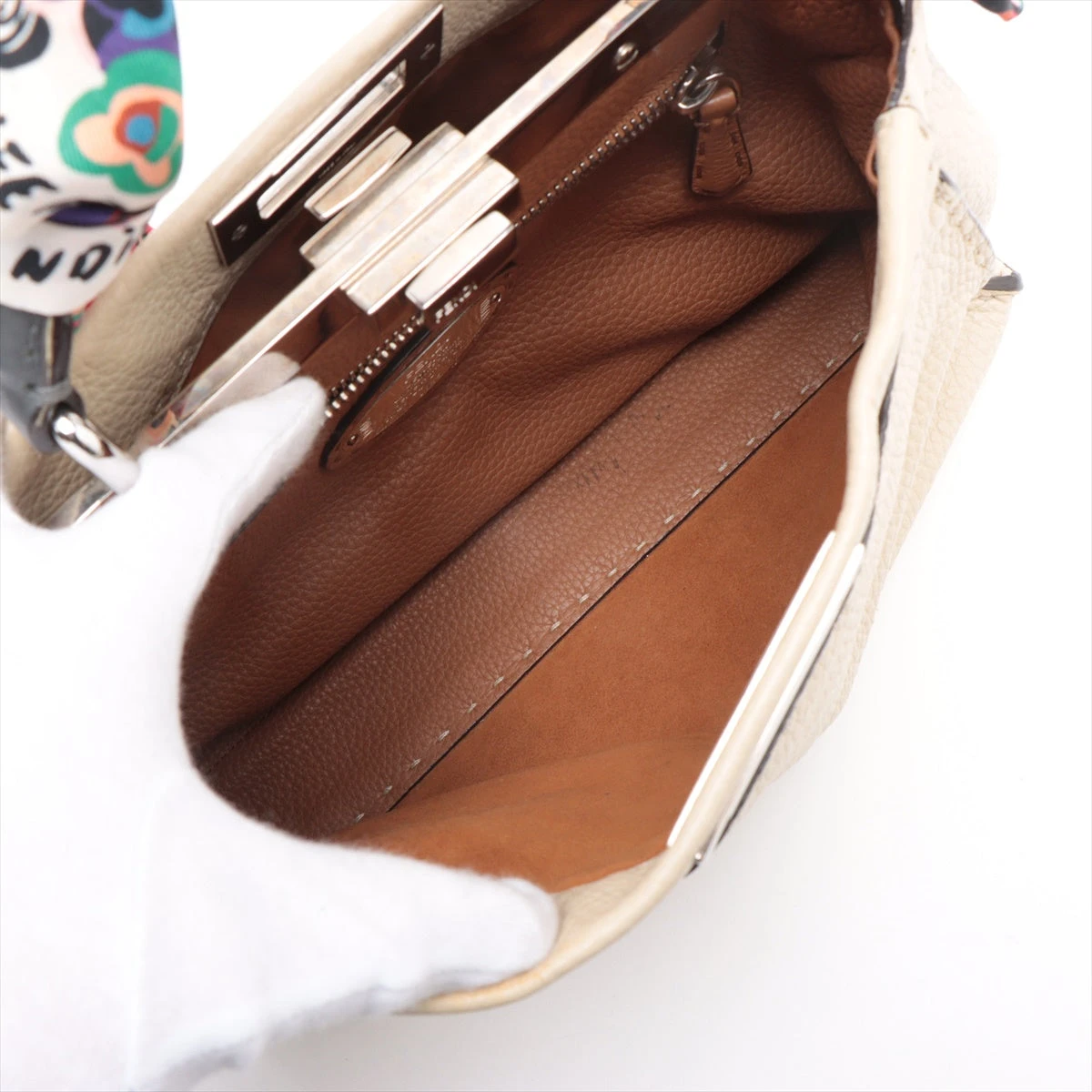 FENDI ピーカブー　レギュラー レザー ハンドバッグ ベージュ フェンディ ピーカブーレギュラー セレリア レザー×パイソン