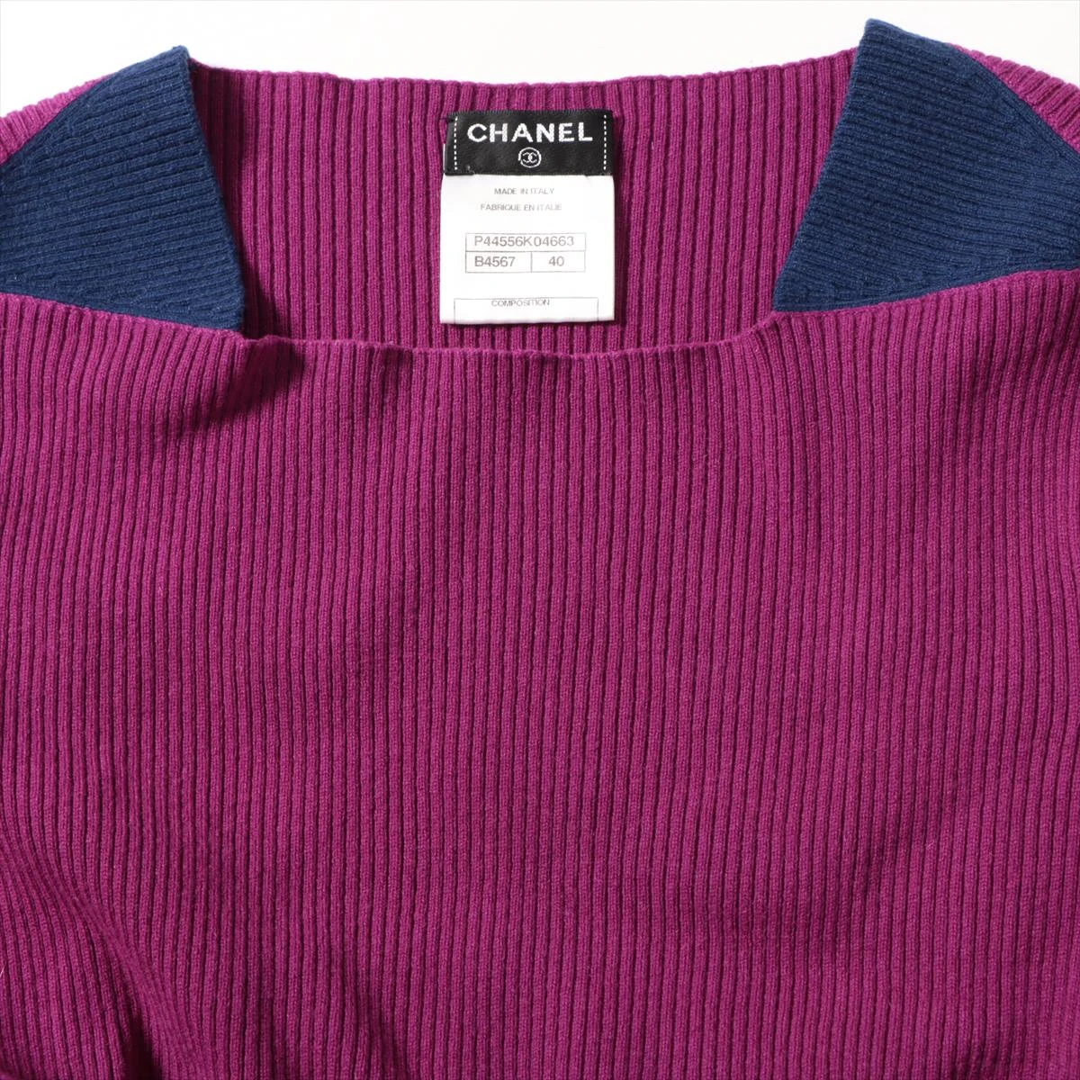 美品✨CHANEL ニット　ワンピース　ブルー　金ボタン IMG_0197-removebg-preview.png