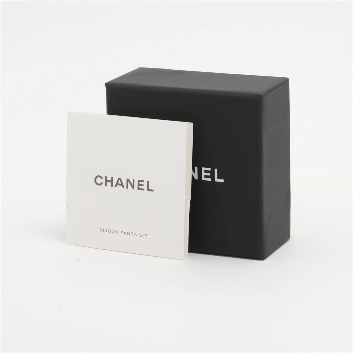 ココマーク A23B ピアス(両耳用) GP×ラインストーン シャンパンゴールド シャネル ココマーク A23B ピアス(両耳用) GP×ラインストーン